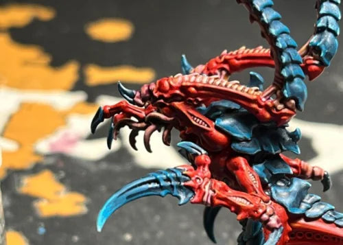 ティラニッド（赤青）をペイントする：マキヲGのミニチュアペイント