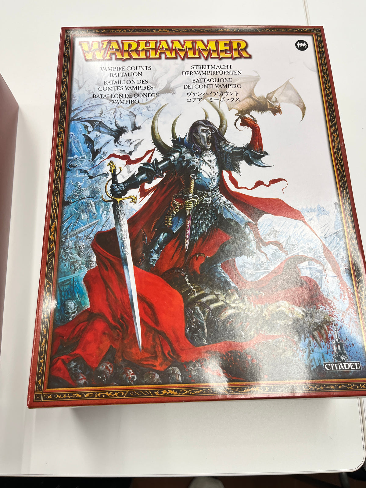 中古品：ヴァンパイアカウント コアアーミーボックス
